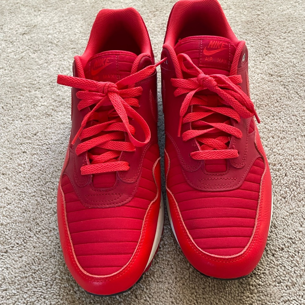 Nike Air Red Sneakers